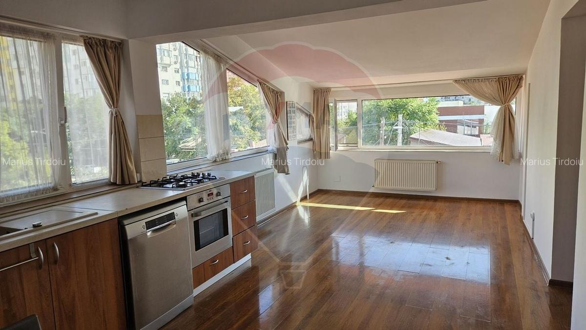 Vila spatioasa si versatila - Zona Margeanului, Bucuresti - 19