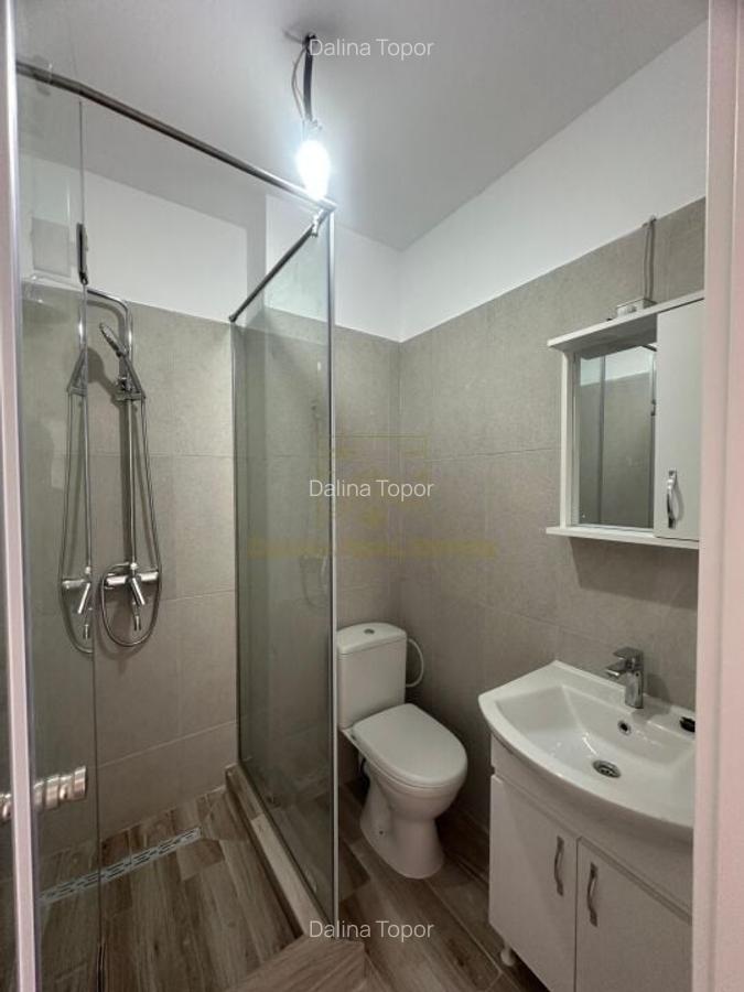 De Vanzare 3 Camere - Terasa - Finisaje Premium - 12