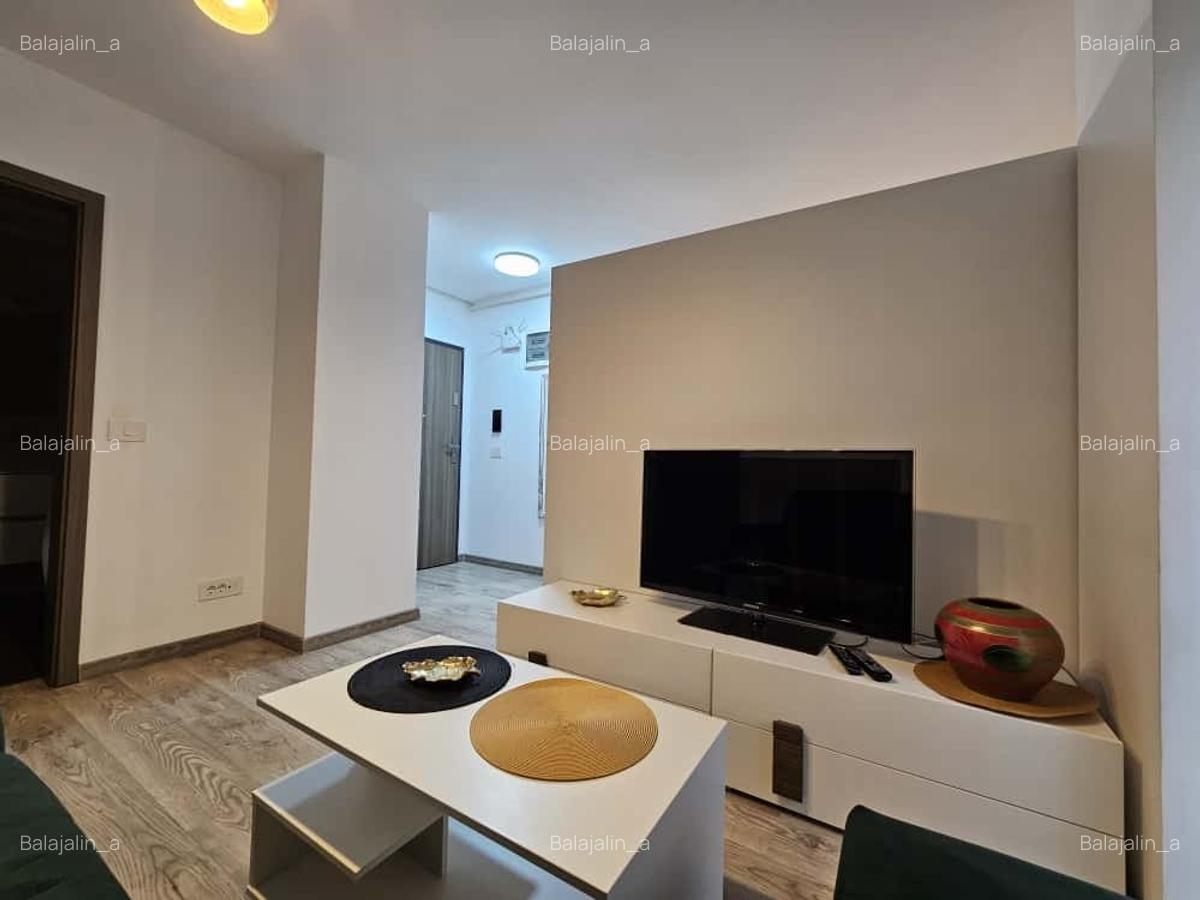 Apartament nou, 2 camere, plus loc de parcare, zona Soarelui, comision 0% - 8