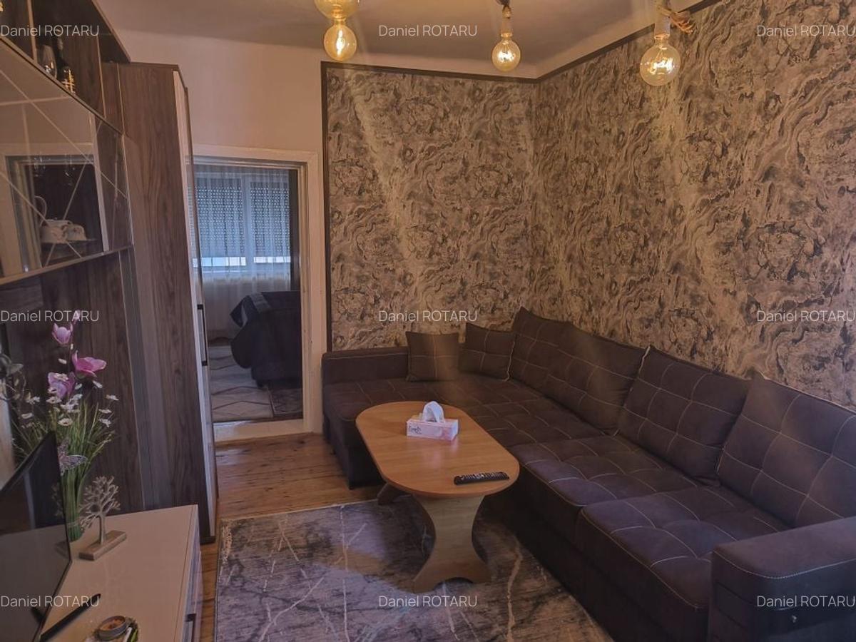 Casa singur in curte zona Astra - 12