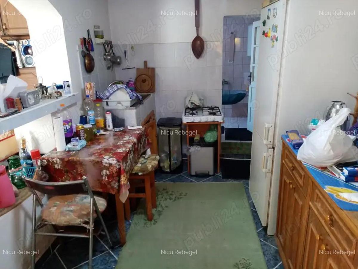 Casa Zona Mihaesti Valcea - 5