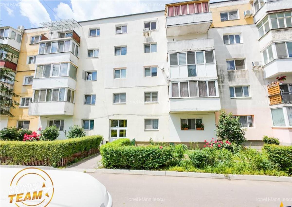 LIVE!Decomandat,pe 4camere,zonare linistita,compozitie frumo - 2