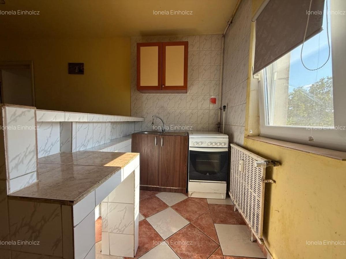 OCAZIE Apartament 2 camere, semidecomandat, 59 mp utili - zona Girocului - 4