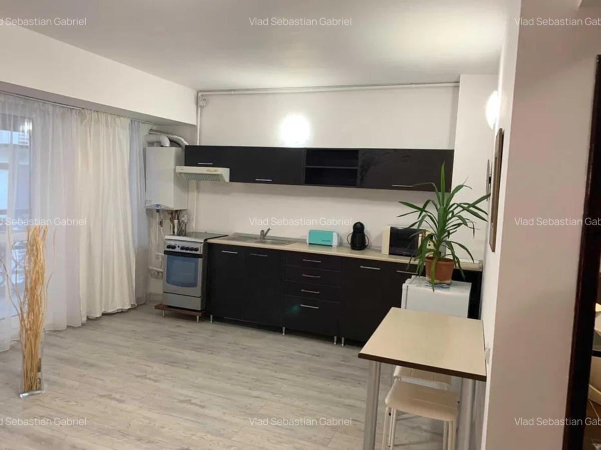 Garsoniera, semidecomandata, 40mp, A/C, Mall Vitan - 5