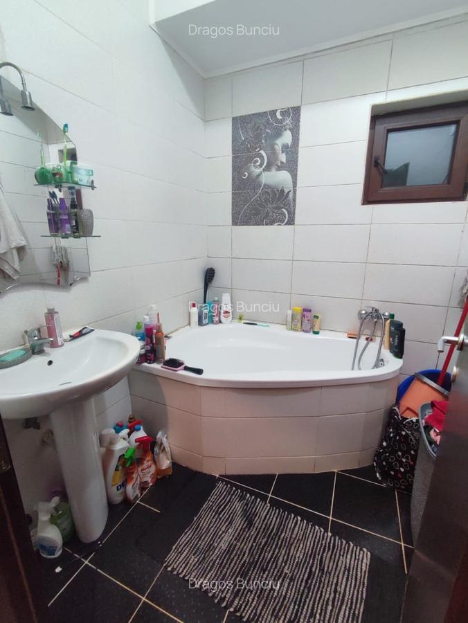 Apartament 2 camere decomandat ca in poze - 10