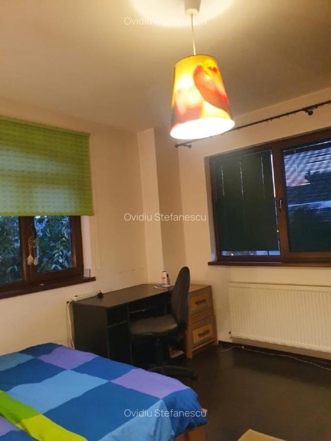 Apartament cu 3 camere decomandat în 1 Mai - 6