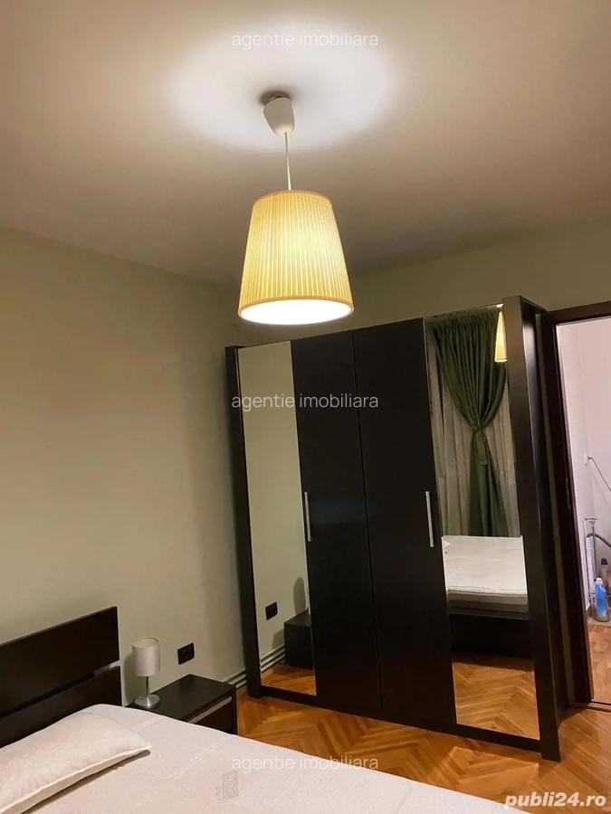 Decomandat, et 1 , centrala , zona Bogdanesti - 2