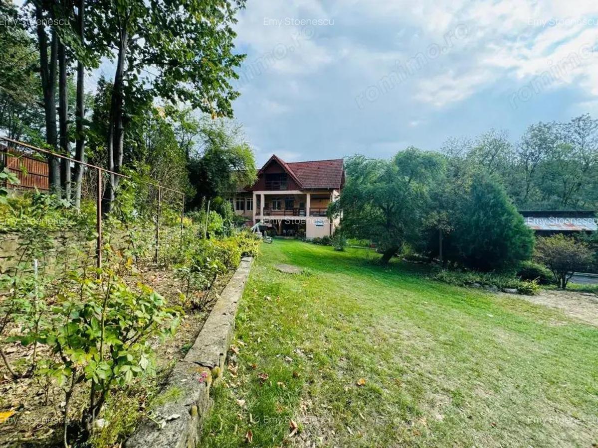 Casa (vila) de vanzare com. Varfuri jud. Dambovita - 4