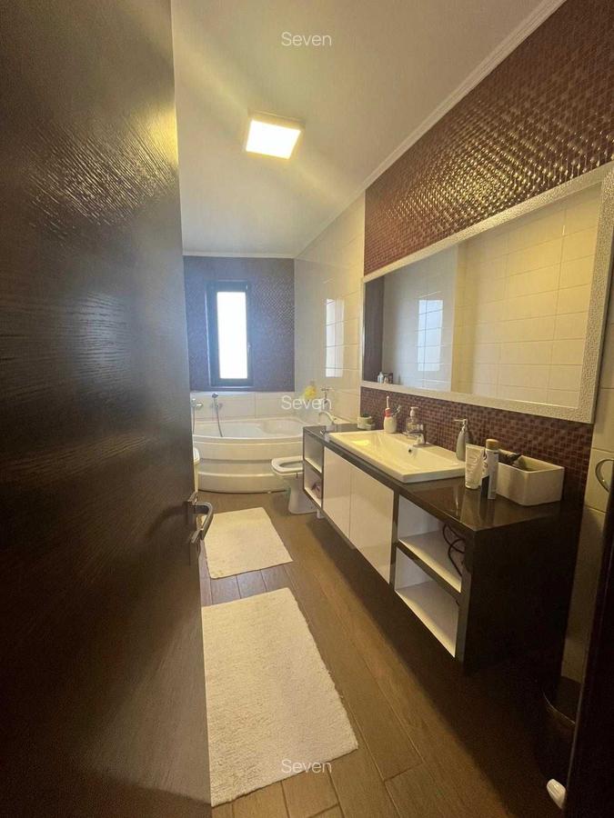 Vila P+1+M - Ovidiu Sud - 499.000 euro(Cod E7) - 8
