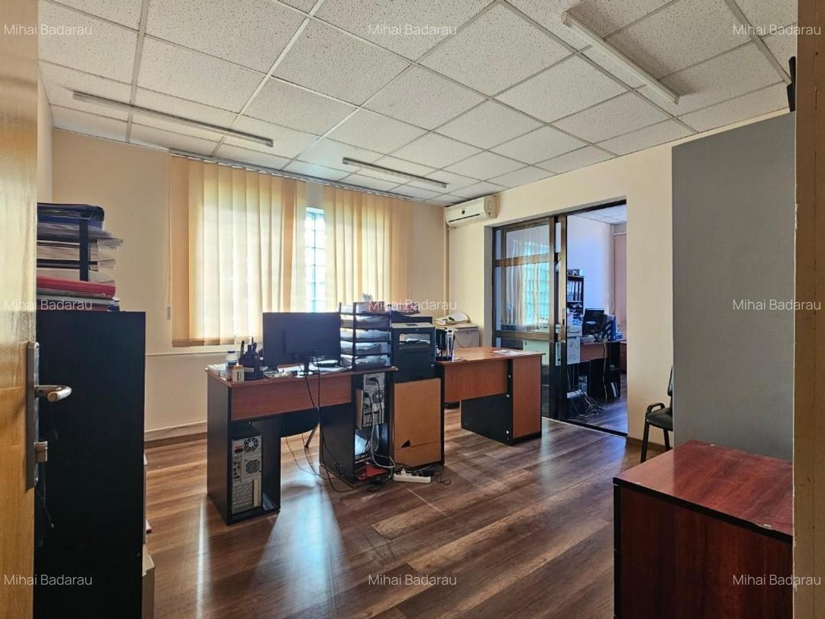 Damaroaia, Jiului - casa - D/P/2E, compartimentare multipla, 14 - 18 parcari. - 1