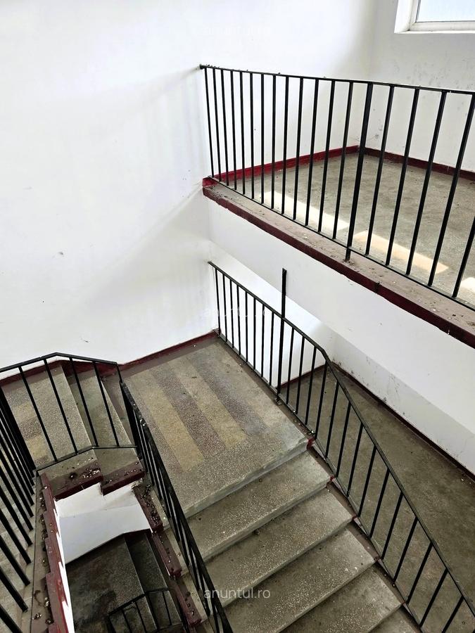 Petrosani, Jud. Hunedoara, Strada Independentei - 10