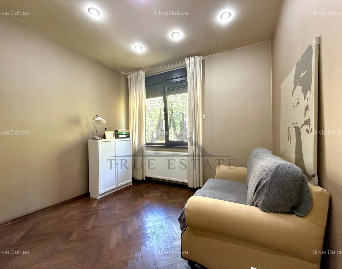 Vila de vanzare in cartierul Primaverii ideala pentru investitie - 14 Vila de vanzare in cartierul Primaverii ideala pentru investitie - 14