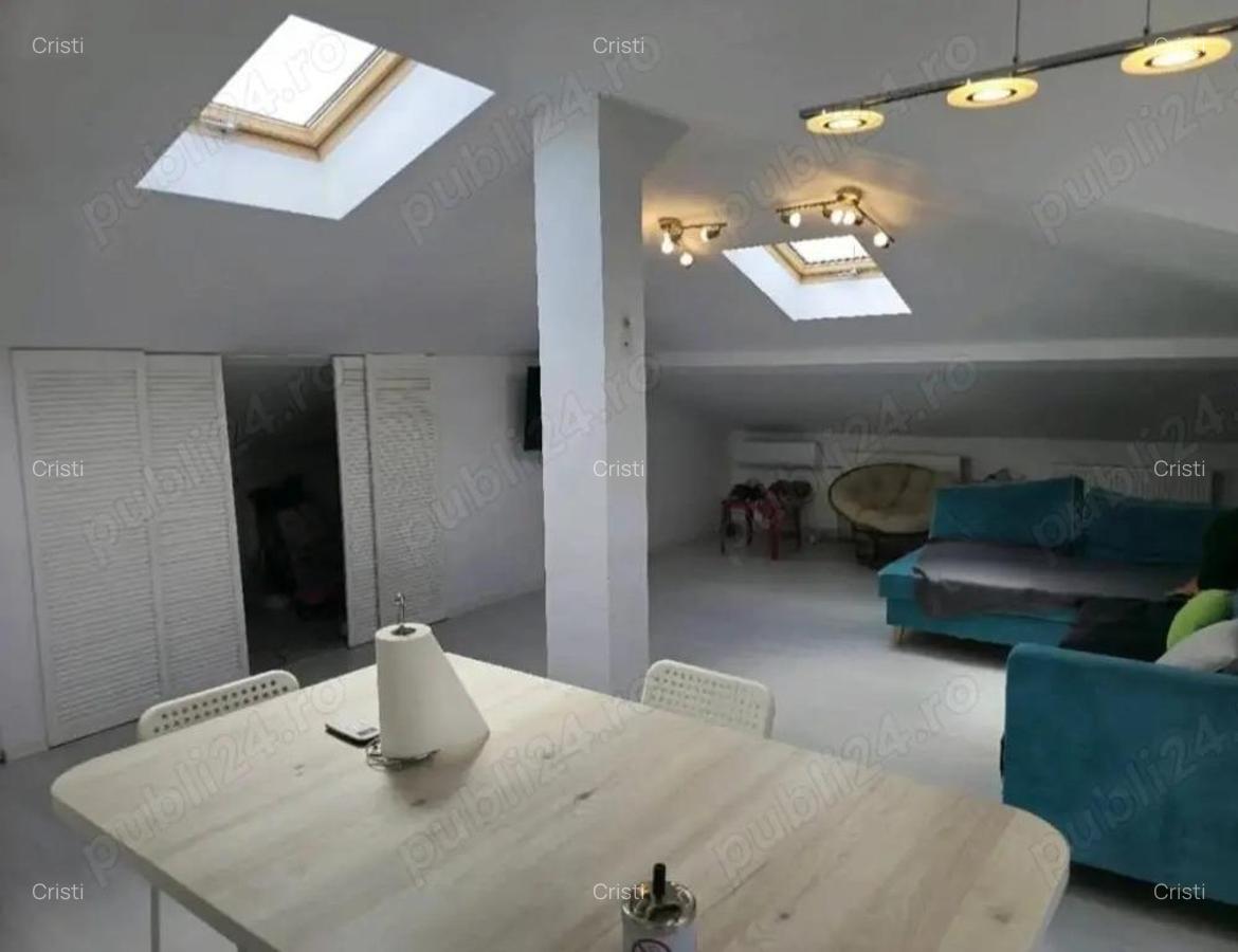 Vand casa in centru - 2 Vand casa in centru - 2