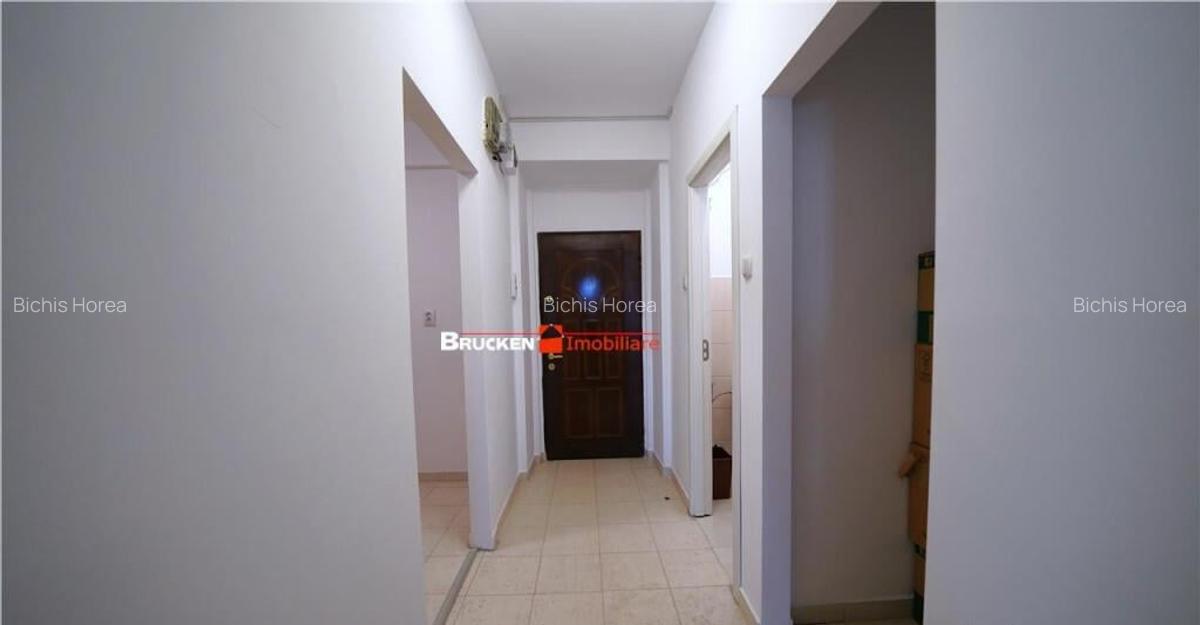 BIROU DE INCHIRIAT PE BD. MAGHERU - vizibilitate excelenta s - 4