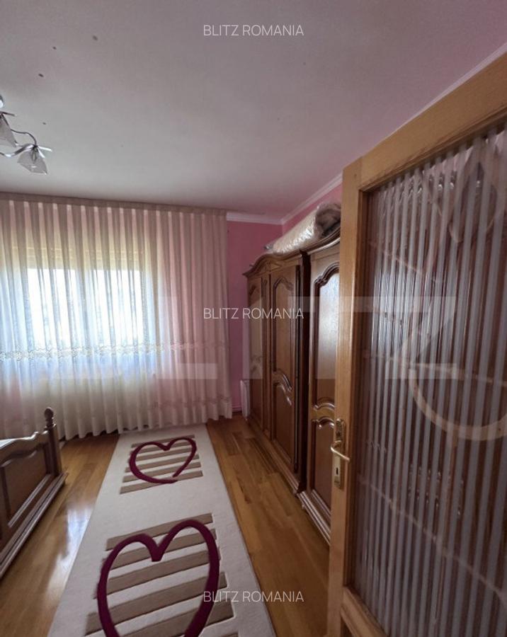 Casa spa?ioasa, 11 camere, 600 mp, teren 1450 mp, zona Li - 5