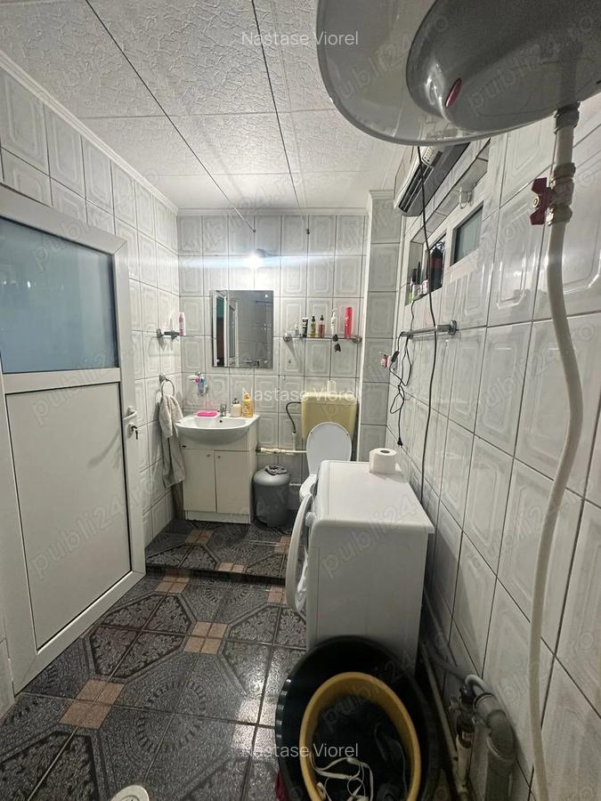 De vinzare, garsoniera - 2