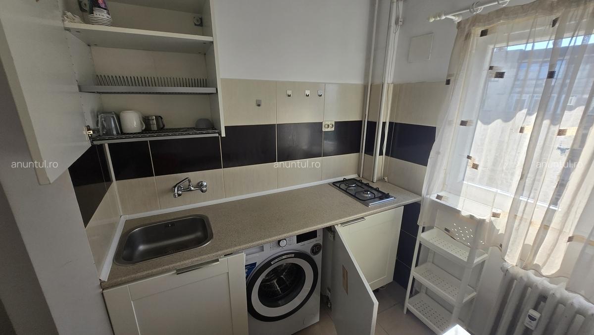Tineretului, str Piscului 20, vis-a-vis de parc, proprietar - 7