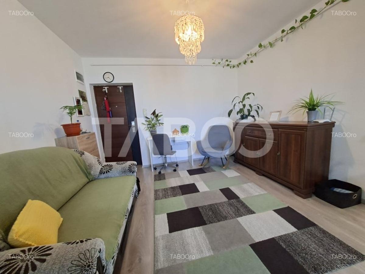 Apartament de vanzare Calea Surii Mici 3 camere balcon loc de parcare - 2
