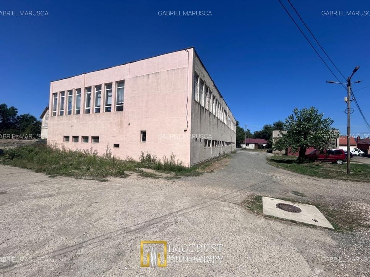De Vânzare Hală Industrială - Lipova, Județul Arad - 4