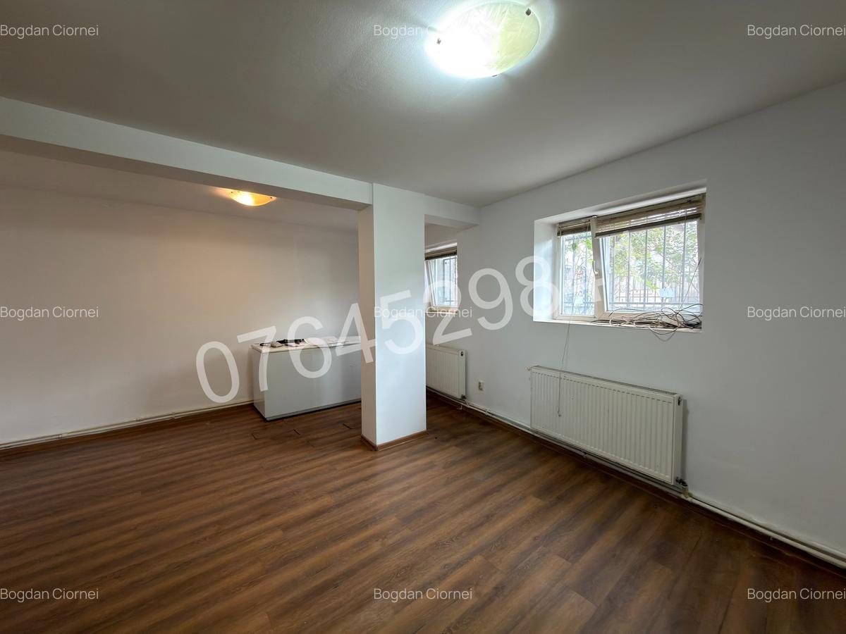 Vanzare garsoniera zona Hala Traian-Calea Călărasilor,Str. Traian 87 - 4