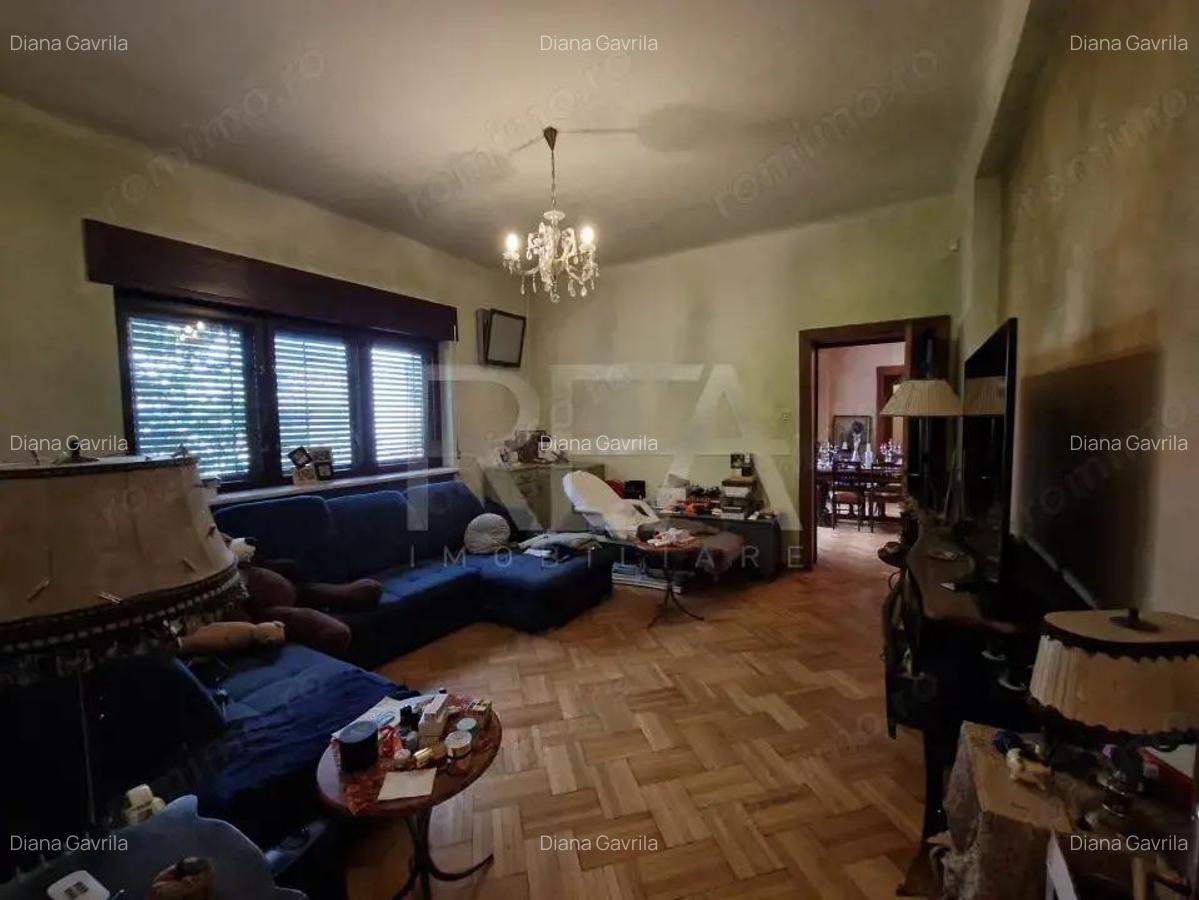Apartament 190 mp, la parter - Bd Basarabia - 13