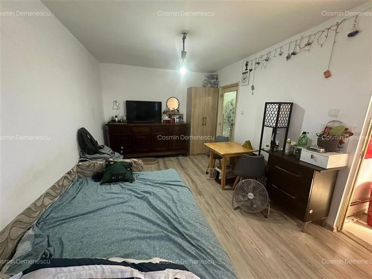 Garsonieră semidecomandată în Girocului - 11