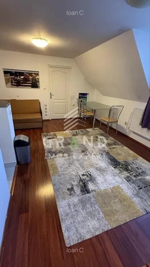 Apartament cu 4 camere semidecomandat, mobilat în Andrei Mureșanu - 1