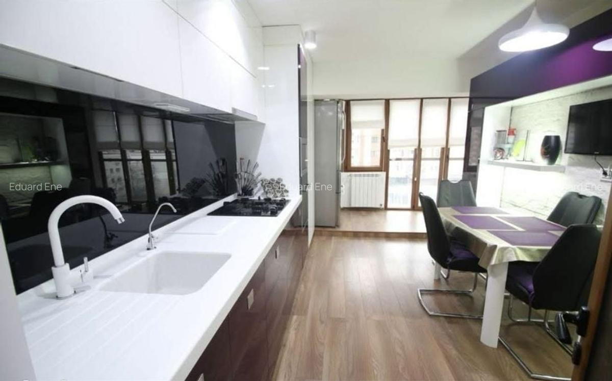De inchiriat apartament 2 camere decomandat - 67 mp - Micro 21 - 1