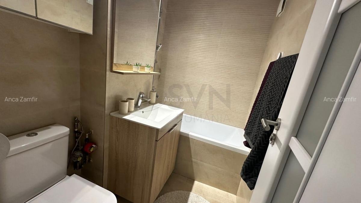 Apartament cu 3 camere semidecomandat în Teiul Doamnei - 4
