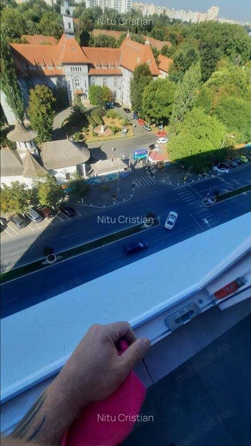 Pt inchiriat - 3 Pt inchiriat - 3