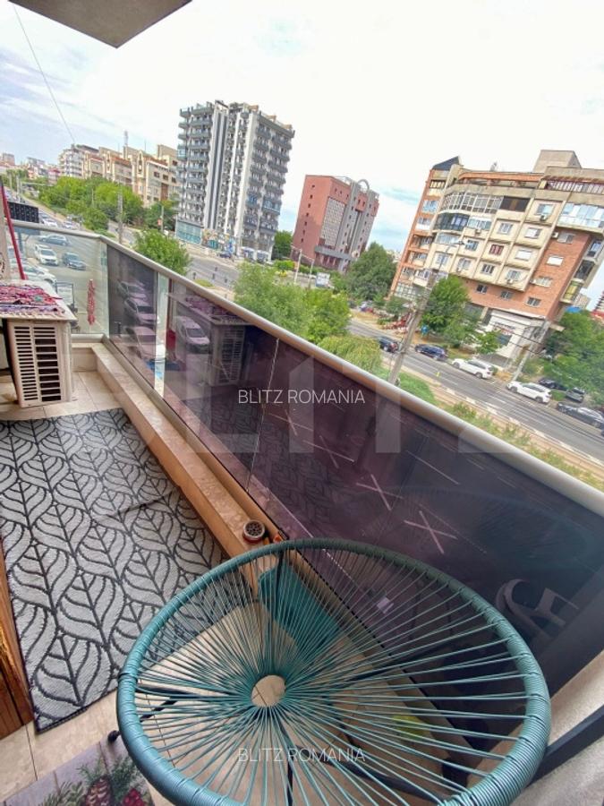 Apartament de lux, 3 camere, 93 mp, zona PROMENADA MALL Disponibil din Ianuarie - 10