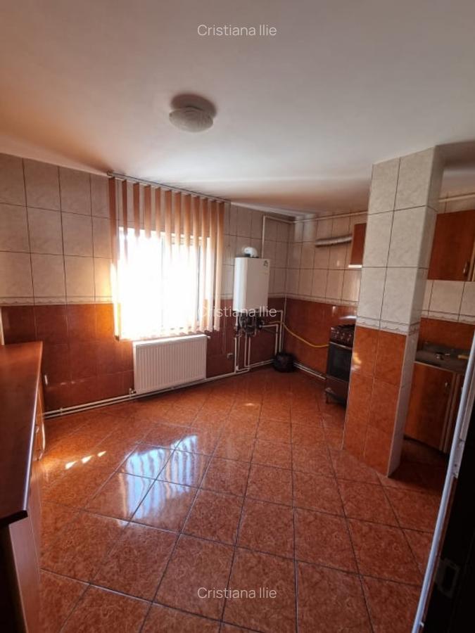 Apartament 4 camere | Otopeni | centrala proprie | parter | - 3