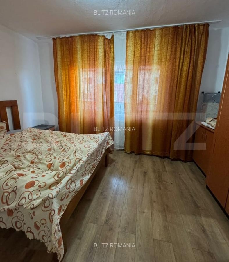 Apartament cu 3 camere, zona Dumbrava - 5