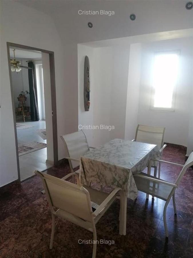 Apartament cu 3 camere decomandat în Rogerius - 2