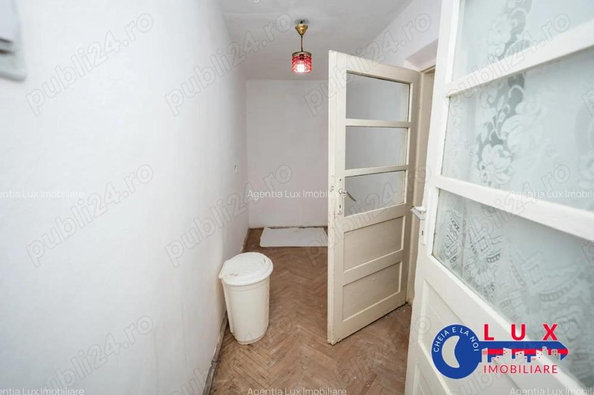 ID 6719 DE VANZARE - Casa in Zona Pacii - 14