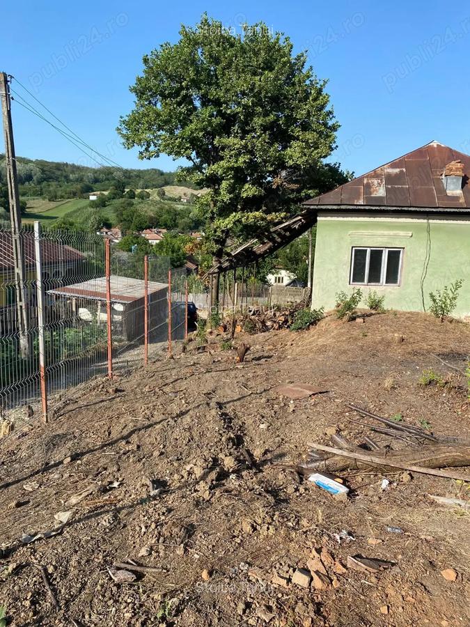 Vand casa la ?ara - 9 Vand casa la ?ara - 9