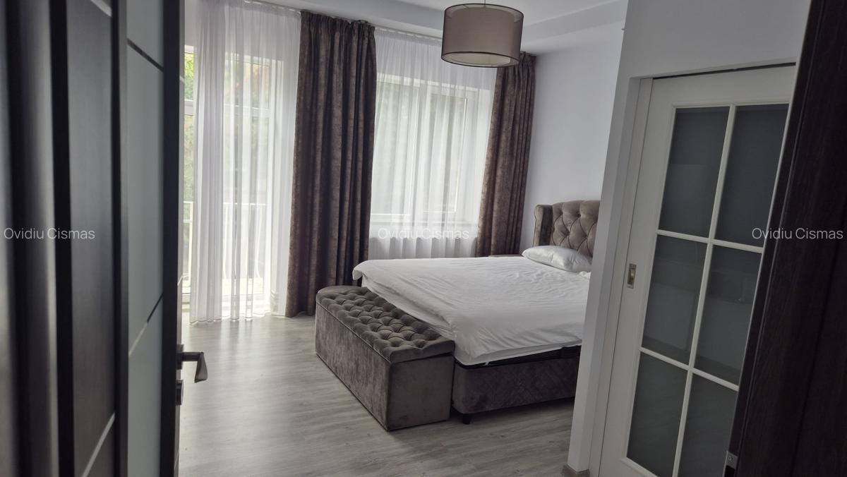 Apartament cu 3 camere decomandat, mobilat în Brașovul Vechi - 4