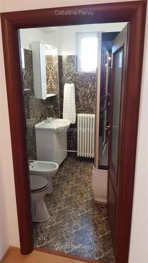 Apartament cu 2 camere decomandat, mobilat în Calea Călărașilor - 11
