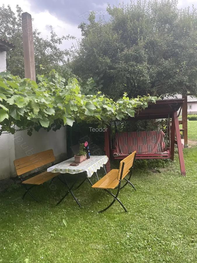 Casa de vanzare mobilata, zona superba! - 4