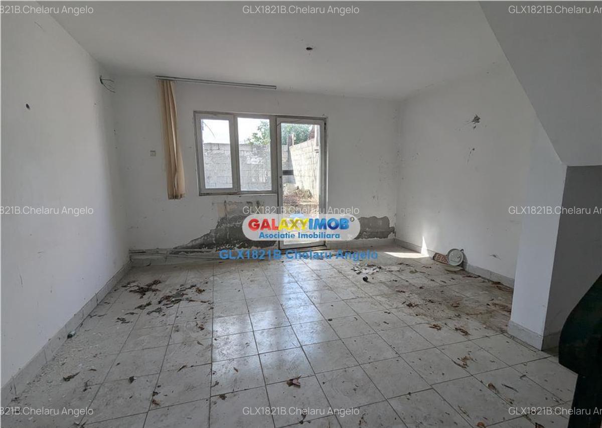 1 Decembrie,vila 5 cam ,P 1 pod, teren 1000 mp,an 2005 - 9