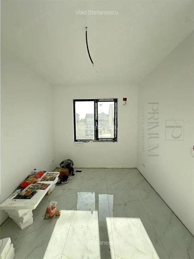 GIROC IQ - Duplex despartit - 5 Camere - 3 Bai - Teren generos - Finisaje premium - 5