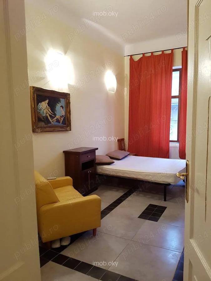 Vanzare ap 3 camere in casa (zona p-ta catedralei) - 5