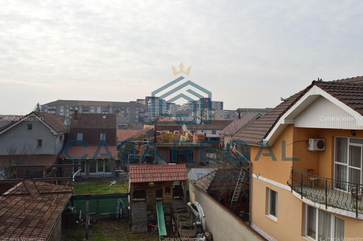 Apartament cu 3 camere decomandat în Nufărul - 27