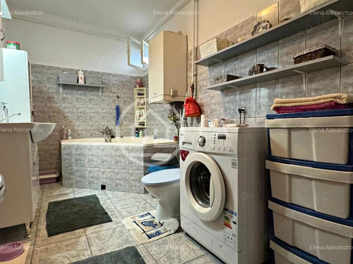 Casa de vanzare cu 4 camere si teren de 1000 mp in Salard, Bihor - 19