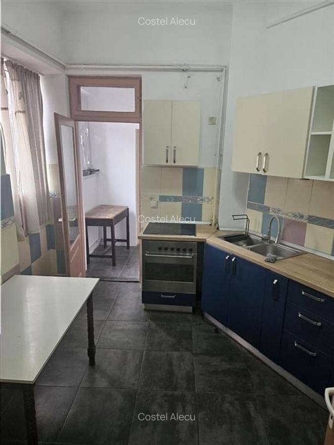 Ultracentral - Str. Spatarului  Armeneasca  Corbeni  Calea Mosilor ap 4 camer - 10