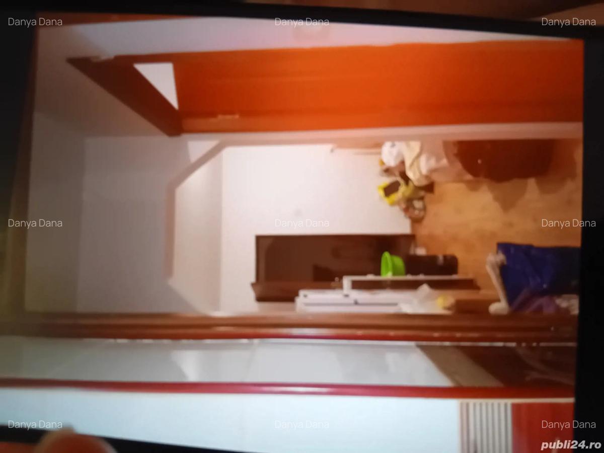 ParticularAl Uioara,vand apt 2 cam - 3