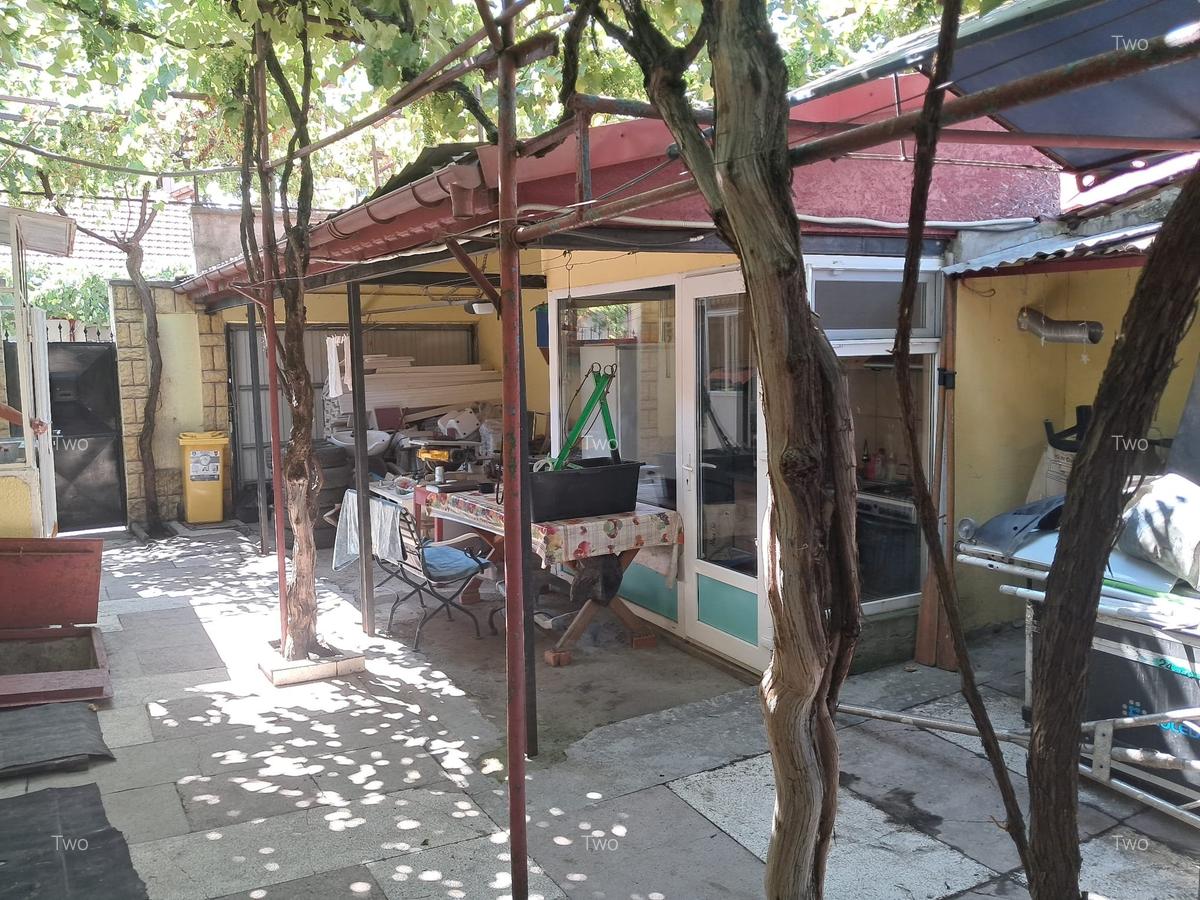 Exclusiv ! Casa 4 camere - Km.5 - 110.000 euro (Cod E2) - 1