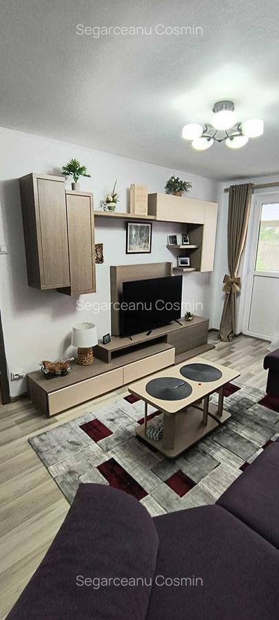 Apartament 3 camere decomandat, mobilat și utilat, la 2 minute de metrou Valea I - 5