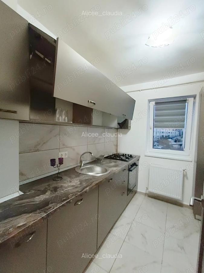 Proprietar ofer spre vanzare garsoniera cu loc de parcare - 1