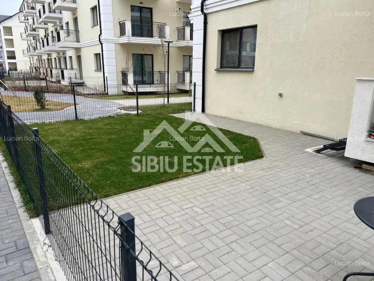 Apartament cu Gradina generoasa de 49 mp 3 camere, terasa, balcon - 1